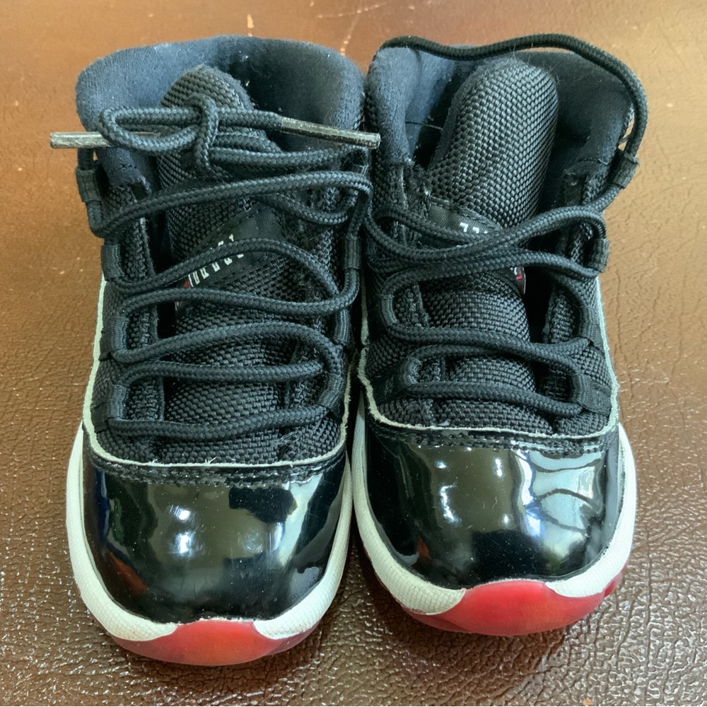 Jordan 11 Black and Red Shoes